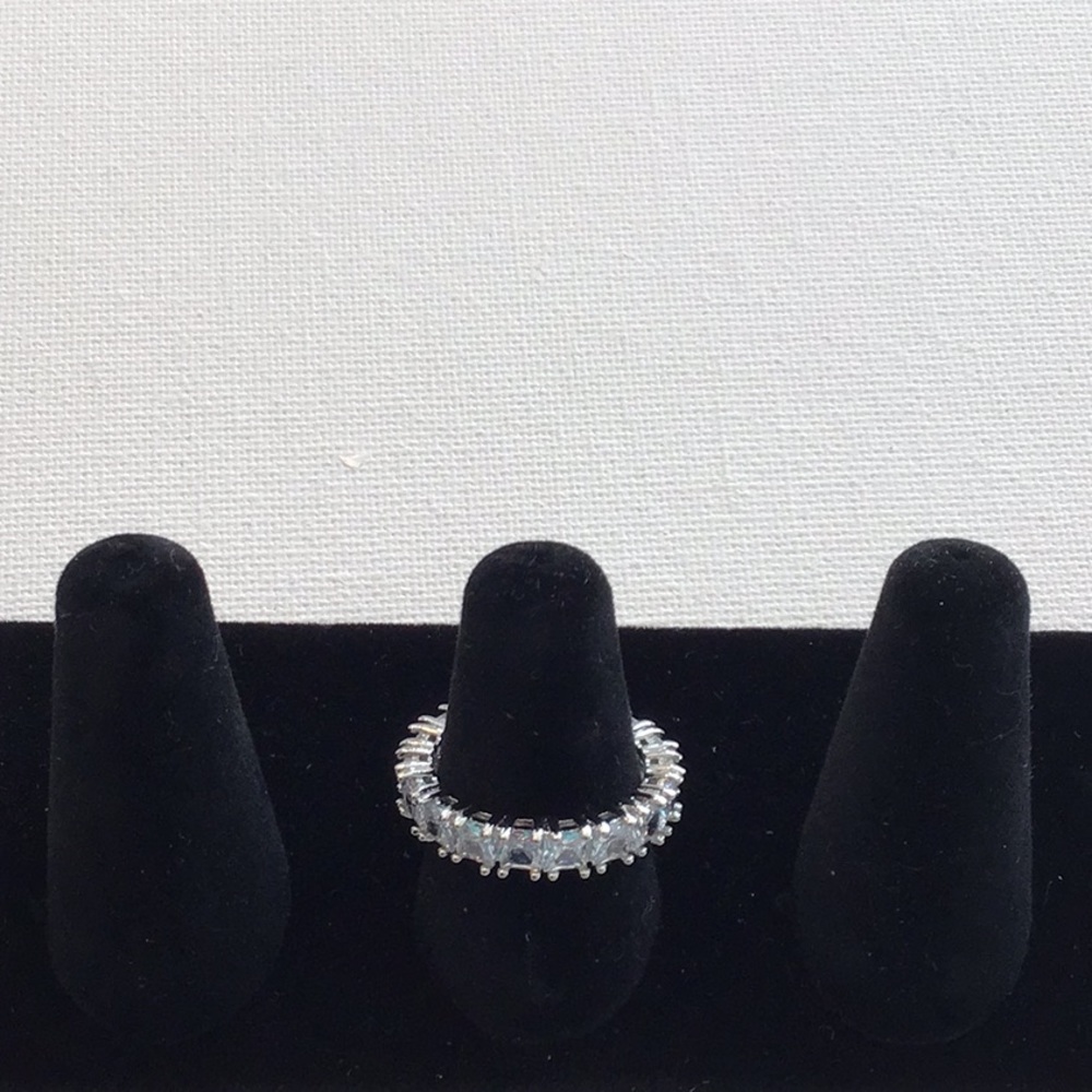 Gorgeous Crystal Princess Cut Eternity Band - Picture 5 of 7